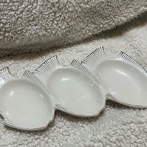 ****Donated***Catch of the Day 3 x Fish ceramic serving dish